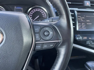 Седан Toyota Camry 2018 года, 2290000 рублей, Ярославль