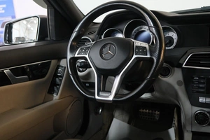 Седан Mercedes-benz C-класс 2011 года, 1649000 рублей, Омск