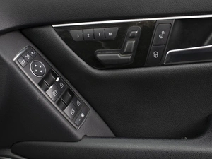 Универсал Mercedes-benz C-класс 2013 года, 1250000 рублей, Омск