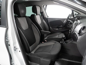 Внедорожник Renault Kaptur 2016 года, 1391000 рублей, Тюмень