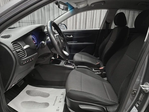 Седан Kia Rio 2019 года, 1430000 рублей, Красноярск