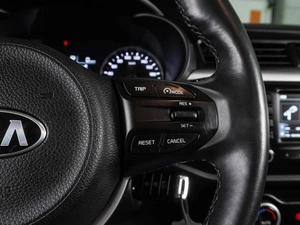 Седан Kia Rio 2019 года, 1599000 рублей, Воронеж