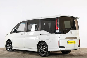 Минивэн Honda Stepwgn 2020 года, 2449000 рублей, Тюмень
