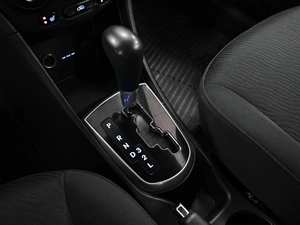 Седан Hyundai Solaris 2013 года, 880000 рублей, Ставрополь