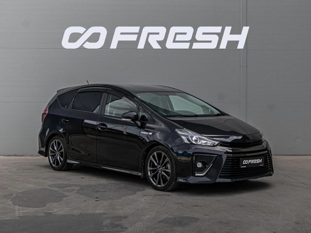 Универсал Toyota Prius Alpha 2015 года, 1905000 рублей, Краснодар
