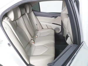 Седан Toyota Camry 2019 года, 3070000 рублей, Ростов-на-Дону