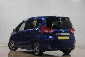 Минивэн Honda Freed 2017 года, 1399000 рублей, Новокузнецк
