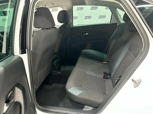 Седан Volkswagen Polo 2019 года, 1225000 рублей, Красноярск