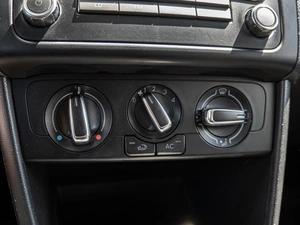 Седан Volkswagen Polo 2011 года, 809000 рублей, Краснодар