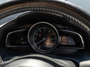 Хетчбэк Mazda Axela 2016 года, 1350000 рублей, Краснодар