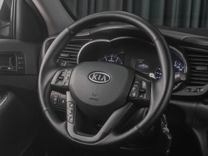 Седан Kia Optima 2012 года, 1299000 рублей, Тюмень
