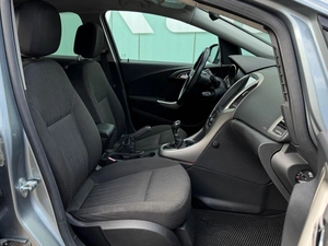 Хетчбэк Opel Astra 2011 года, 819000 рублей, Кропоткин