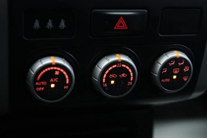 Внедорожник Nissan X-Trail 2013 года, 1498000 рублей, Солонцы