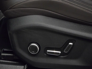 Внедорожник Geely Monjaro 2026 года, 4250000 рублей, Красноярск