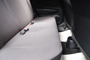 Хетчбэк Toyota Vitz 2013 года, 899000 рублей, Новосибирск