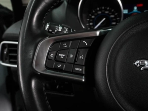 Внедорожник Jaguar F-Pace 2019 года, 2274000 рублей, Воронеж