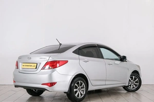 Седан Hyundai Solaris 2015 года, 749000 рублей, Красноярск