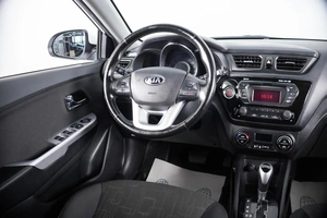 Хетчбэк Kia Rio 2013 года, 999000 рублей, Пермь