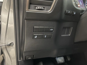 Внедорожник Lexus NX 2019 года, 3550000 рублей, Красноярск