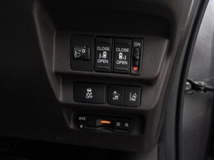 Минивэн Honda Freed 2019 года, 1890000 рублей, Краснодар