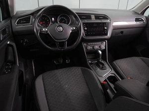 Внедорожник Volkswagen Tiguan 2018 года, 2269000 рублей, Воронеж