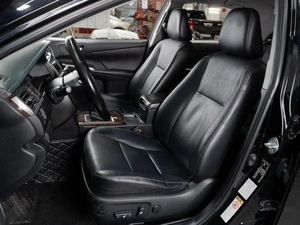 Седан Toyota Camry 2017 года, 2329000 рублей, Тюмень