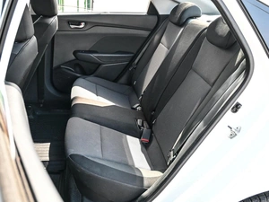 Седан Hyundai Solaris 2018 года, 1524000 рублей, Кирилловка