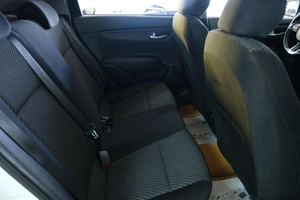 Седан Kia Rio 2019 года, 1379000 рублей, Омск
