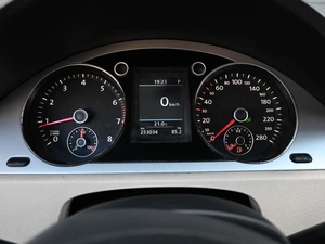 Седан Volkswagen Passat CC 2010 года, 1014000 рублей, Кирилловка