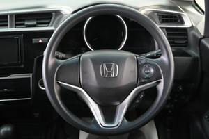 Хетчбэк Honda Fit 2019 года, 1249000 рублей, Омск