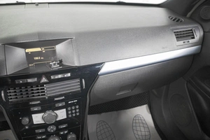 Хетчбэк Opel Astra GTC 2008 года, 769000 рублей, Кемерово