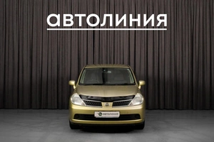 Хетчбэк Nissan Tiida 2005 года, 580000 рублей, Красноярск