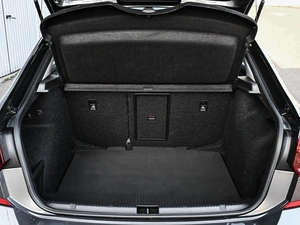 Лифтбек Volkswagen Polo 2021 года, 1894000 рублей, Кирилловка