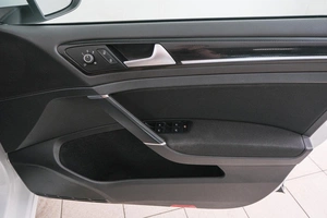 Универсал Volkswagen Golf 2014 года, 1039000 рублей, Красноярск
