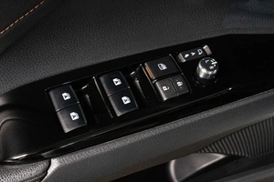 Седан Toyota Camry 2019 года, 3099000 рублей, Сургут