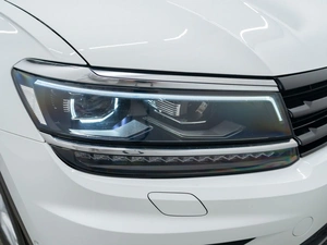 Внедорожник Volkswagen Tiguan 2016 года, 1950000 рублей, Красноярск