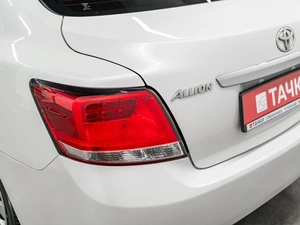 Седан Toyota Allion 2017 года, 1550000 рублей, Красноярск