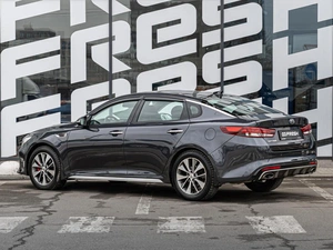 Седан Kia Optima 2016 года, 1900000 рублей, Краснодар