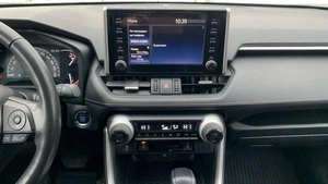 Внедорожник Toyota RAV4 2021 года, 3805000 рублей, Красноярск