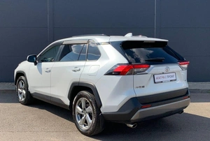Внедорожник Toyota RAV4 2021 года, 3770000 рублей, Солонцы