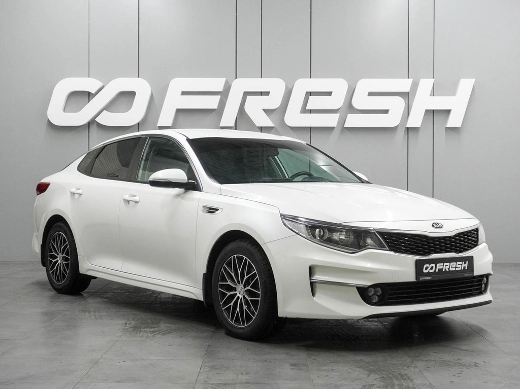 Седан Kia Optima 2017 года, 1734000 рублей, Воронеж