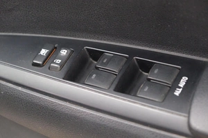 Универсал Toyota Corolla Fielder 2015 года, 1199000 рублей, Омск