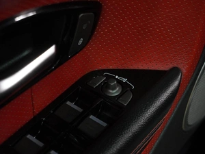 Внедорожник Land Rover Range Rover Evoque 2012 года, 1849000 рублей, Воронеж