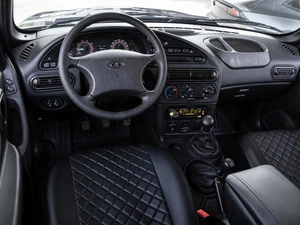 Внедорожник ВАЗ (LADA) Niva Travel 2024 года, 1139000 рублей, Волгоград