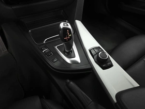 Седан BMW 3 серия 2018 года, 3020000 рублей, Ставрополь