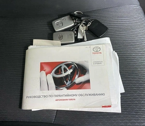 Внедорожник Toyota Land Cruiser Prado 2014 года, 2990000 рублей, Красноярск