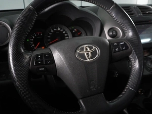 Внедорожник Toyota RAV4 2010 года, 1299000 рублей, Минеральные Воды
