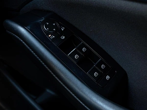 Хетчбэк Mazda 3 2019 года, 1747000 рублей, Краснодар