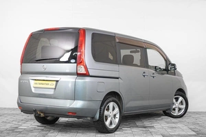 Минивэн Nissan Serena 2009 года, 1059000 рублей, Кемерово