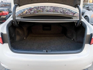 Седан Lexus ES 2013 года, 1989000 рублей, Саратов